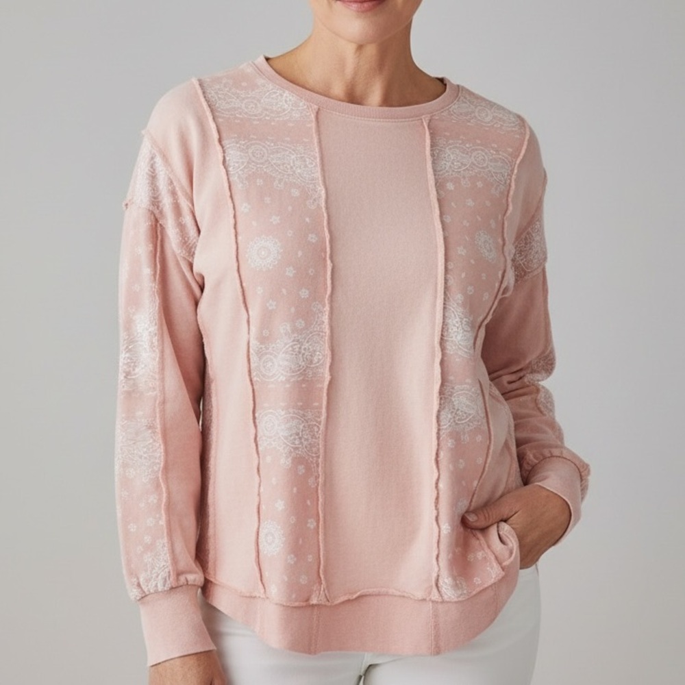 EASEL Peach Bandana-Print Pullover Sweatshirt Raw Hems Patchwork